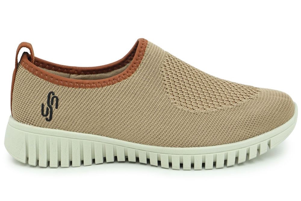 TENIS SLIP ON CAMEL TRICOT 37 