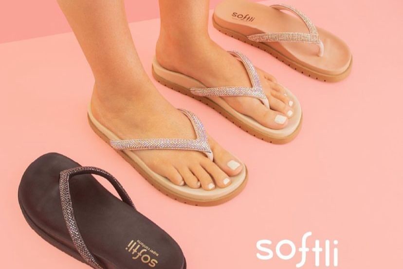 SANDALIA FEMININA COM SOLA EXTERIOR