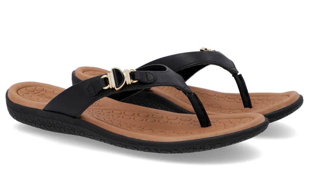 CHINELO EM COURO PRETO