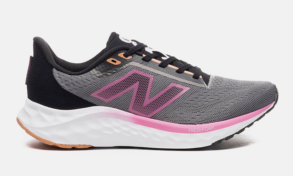 WARIS-TENIS NB FRESH FOAM ARISHIV4 FEMIN