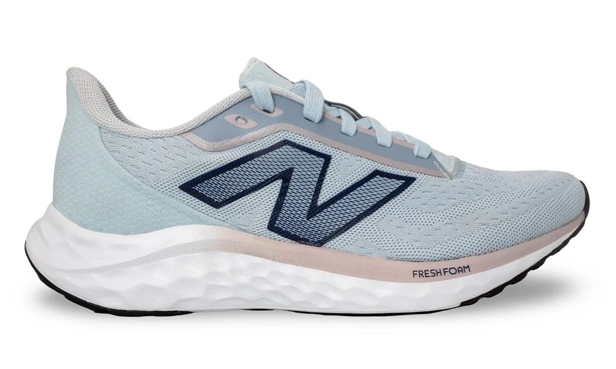 WARIS-TENIS NB FRESH FOAM ARISHIV4 FEMIN